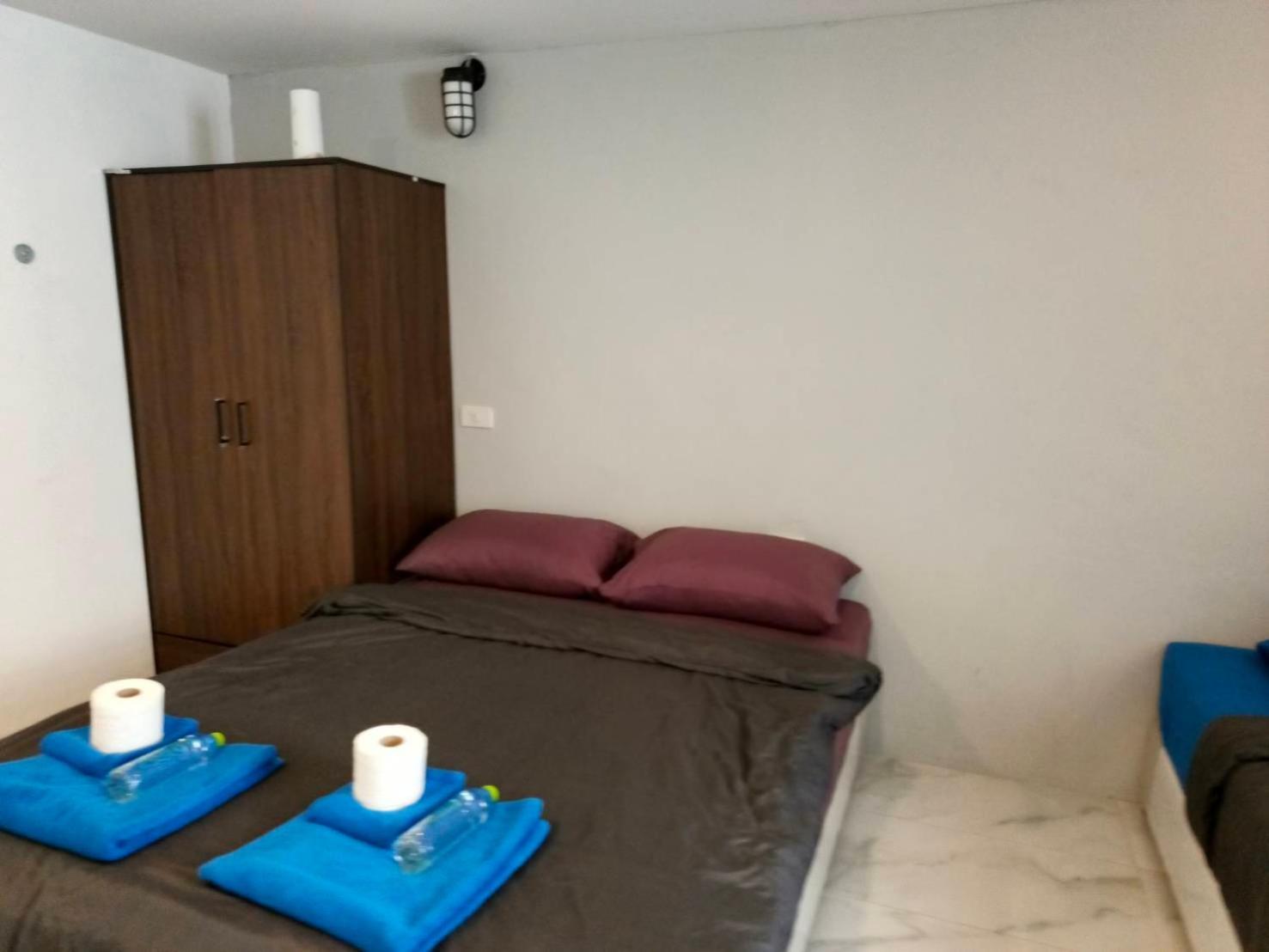 Medileaf Hostel Хад-Рін Екстер'єр фото